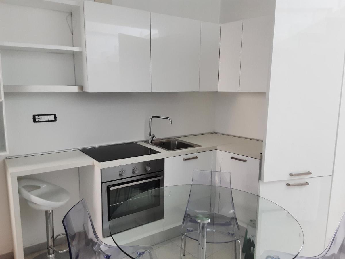 "Lo Studiolo" Apartment Піццо Екстер'єр фото