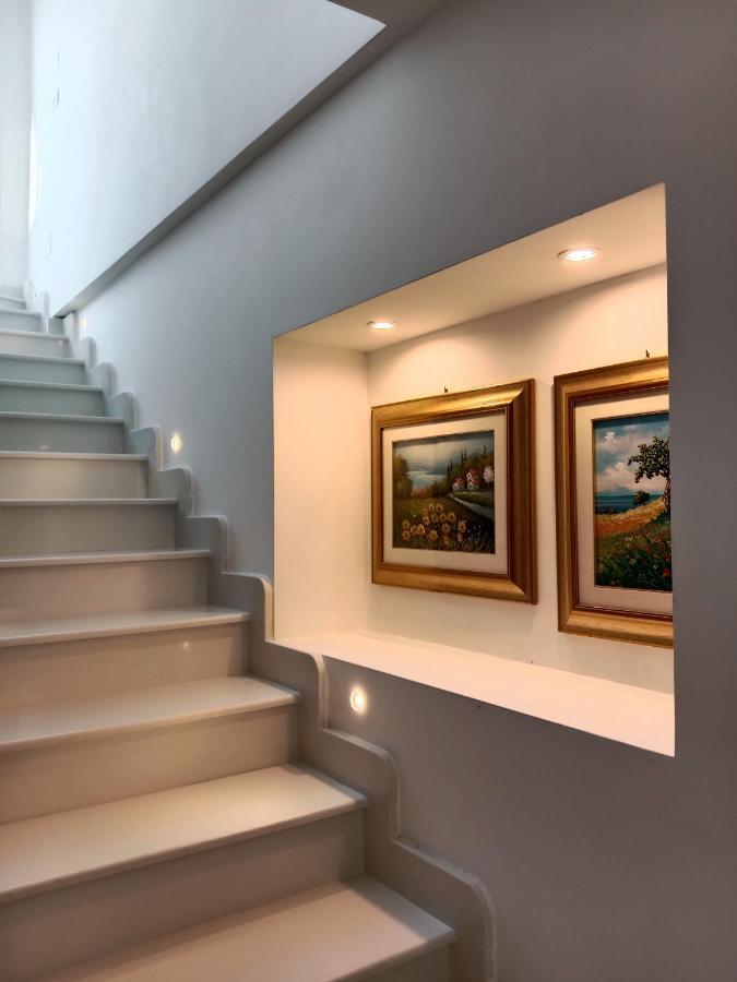 "Lo Studiolo" Apartment Піццо Екстер'єр фото